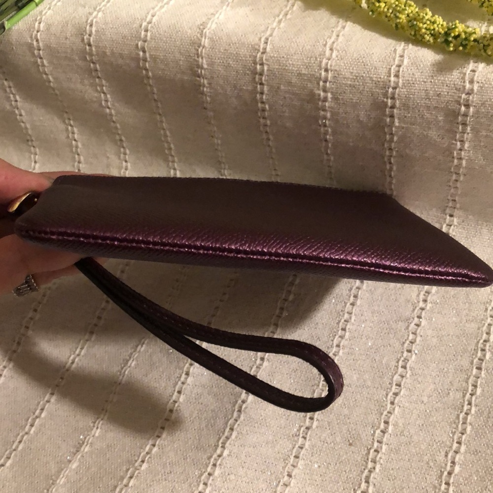 Coach metallic purple wristlet - Picture 5 of 5